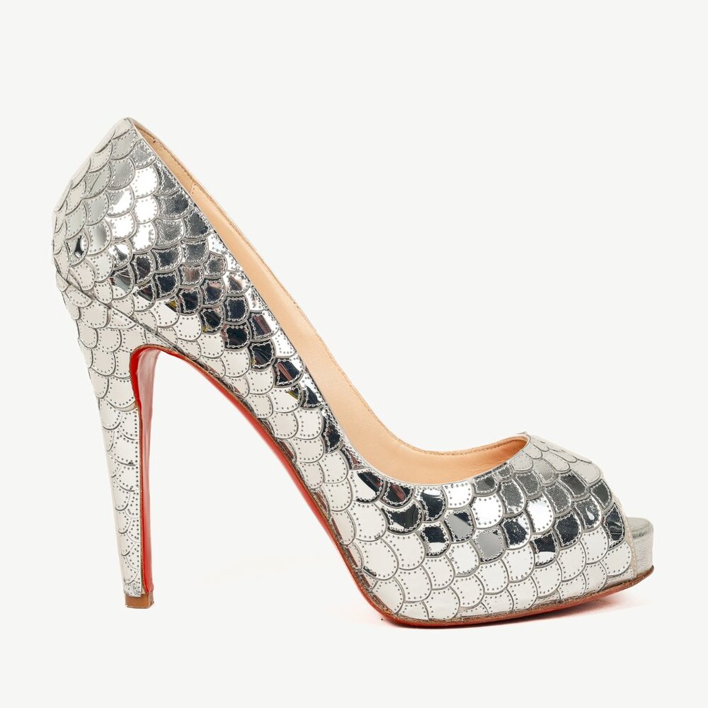 Christian Louboutin Poseidon 120 Crepe Silver Scale Peep-Toe Platform Pumps